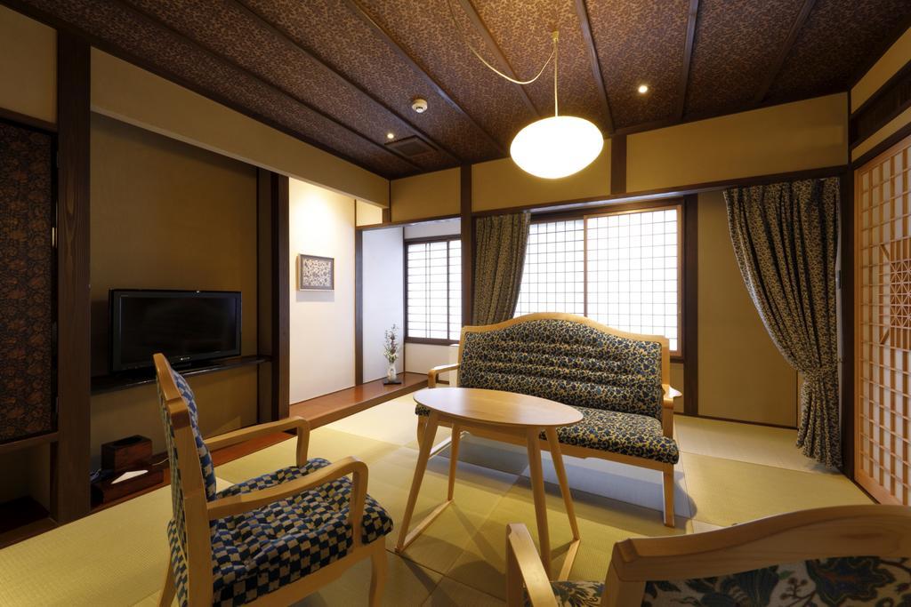 Hotel Yufuin Souan Kosumosu Zewnętrze zdjęcie